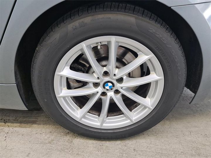 Photo 14 VIN: WBAJE31030G592343 - BMW 520 