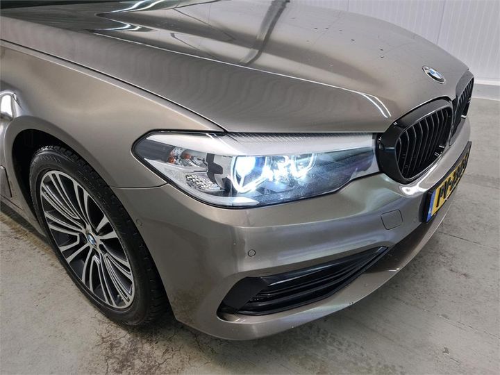 Photo 27 VIN: WBAJE31040B169512 - BMW 520 