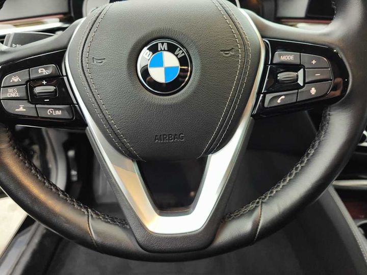 Photo 22 VIN: WBAJE31040B315911 - BMW 5-SERIE &#3916 