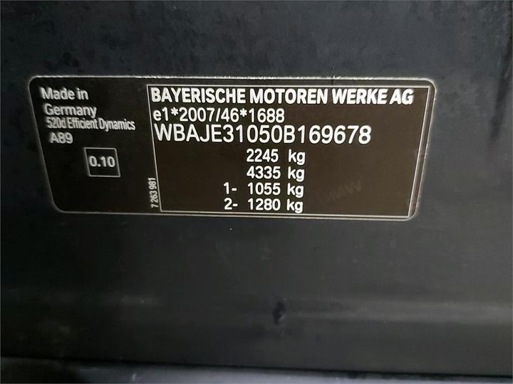 Photo 6 VIN: WBAJE31050B169678 - BMW 5 BERLINE 