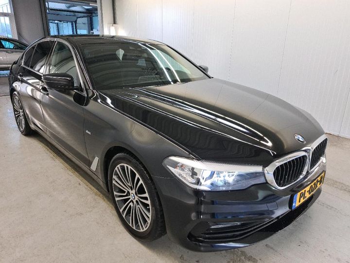 Photo 2 VIN: WBAJE31090G592461 - BMW 520 