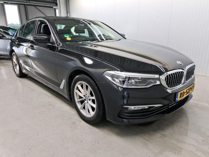 Photo 2 VIN: WBAJE310X0G592520 - BMW 520 