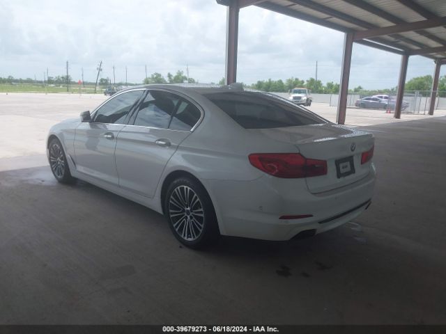 Photo 2 VIN: WBAJE5C31HG913536 - BMW 540I 