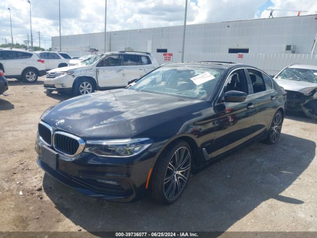 Photo 1 VIN: WBAJE5C31HG914895 - BMW 540I 