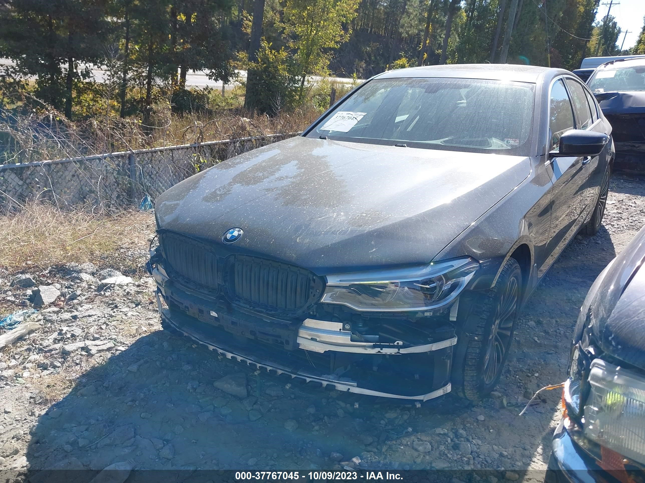 Photo 1 VIN: WBAJE5C31HG916808 - BMW 5 SERIES 