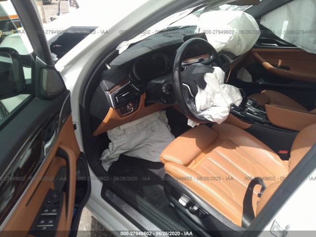 Photo 4 VIN: WBAJE5C32HG477957 - BMW 5 