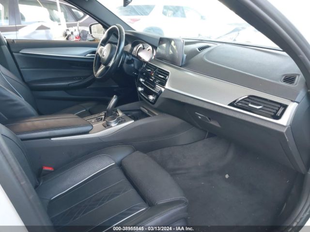 Photo 4 VIN: WBAJE5C32HG913562 - BMW 540I 