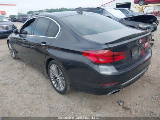 Photo 2 VIN: WBAJE5C32HG914002 - BMW 540I 