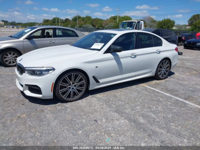 Photo 1 VIN: WBAJE5C32HG914226 - BMW 540I 