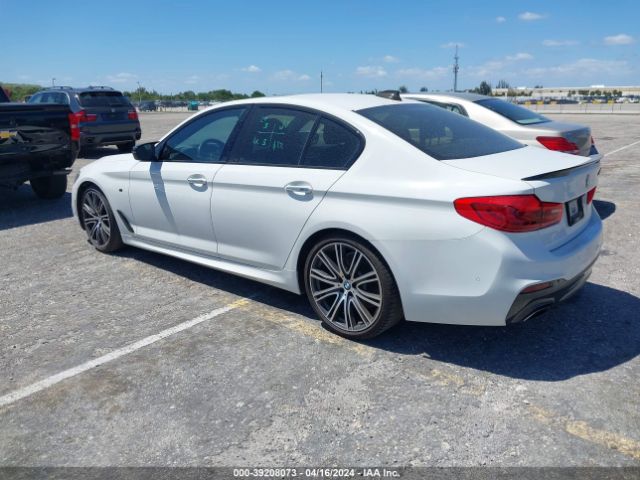 Photo 2 VIN: WBAJE5C32HG914226 - BMW 540I 