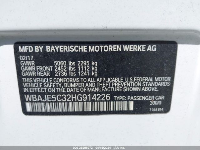 Photo 8 VIN: WBAJE5C32HG914226 - BMW 540I 