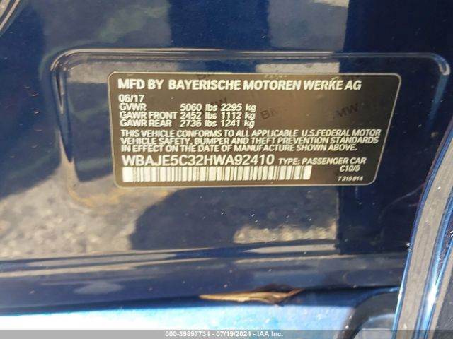 Photo 8 VIN: WBAJE5C32HWA92410 - BMW 540I 