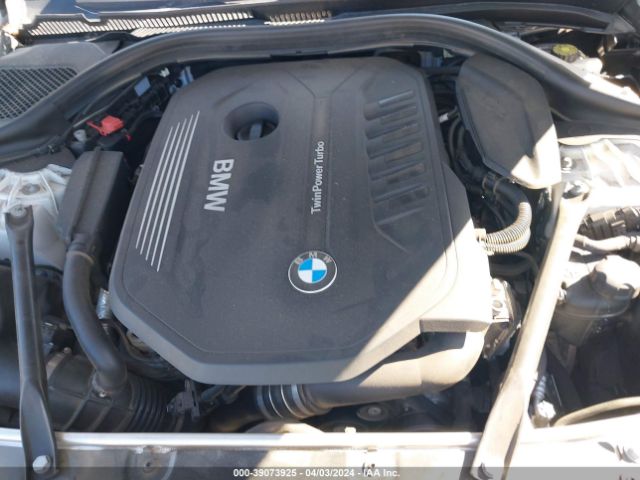 Photo 9 VIN: WBAJE5C33HG477675 - BMW 540I 