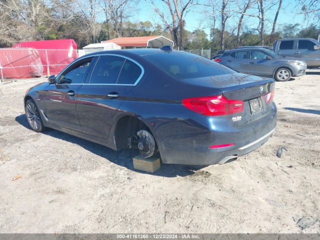 Photo 2 VIN: WBAJE5C34HG915359 - BMW 540I 