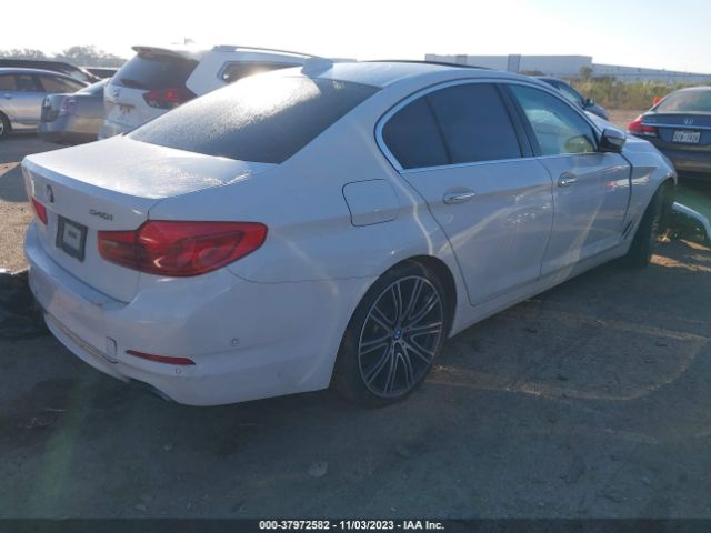 Photo 3 VIN: WBAJE5C35HG914124 - BMW 540I 