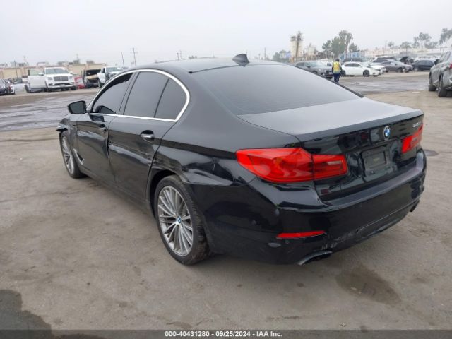 Photo 2 VIN: WBAJE5C35HG914737 - BMW 540I 