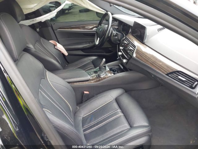 Photo 4 VIN: WBAJE5C35HG914737 - BMW 540I 