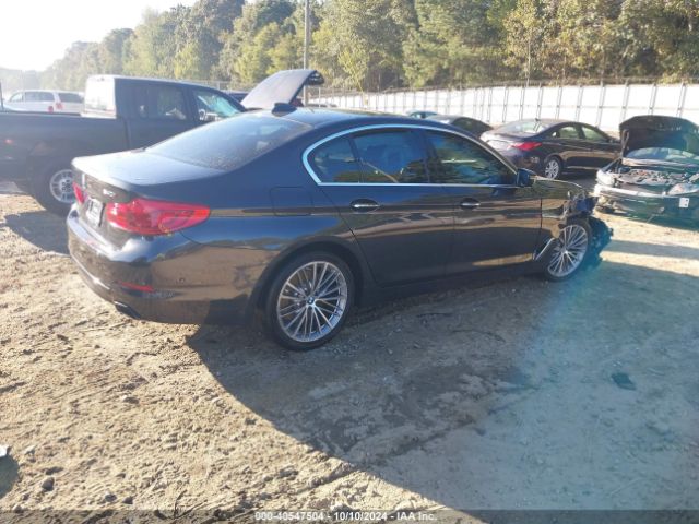 Photo 3 VIN: WBAJE5C35HG916441 - BMW 540I 