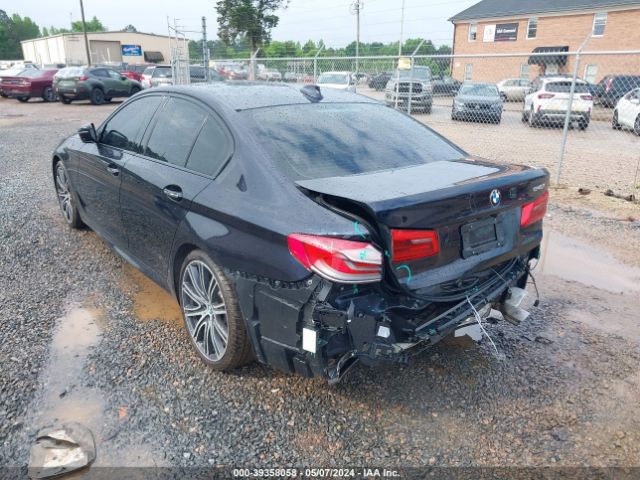 Photo 2 VIN: WBAJE5C35HG916763 - BMW 540I 