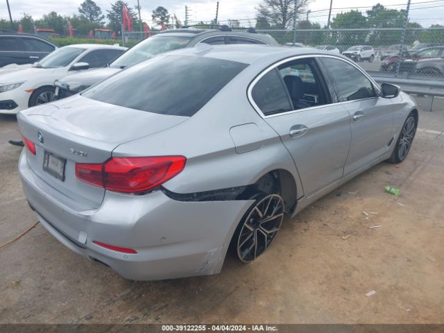 Photo 3 VIN: WBAJE5C37HG914996 - BMW 540I 