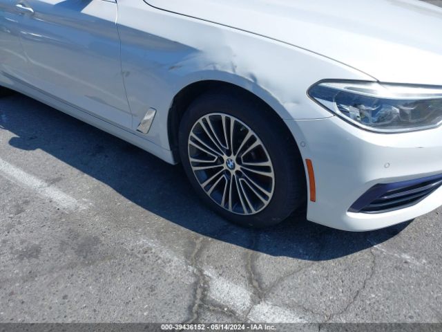 Photo 5 VIN: WBAJE5C38HG478286 - BMW 540I 