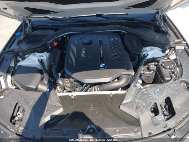 Photo 9 VIN: WBAJE5C38HG478286 - BMW 540I 