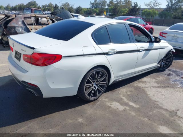 Photo 3 VIN: WBAJE5C38HG914019 - BMW 540I 