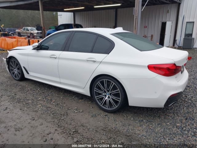 Photo 2 VIN: WBAJE5C38HG914229 - BMW 540I 