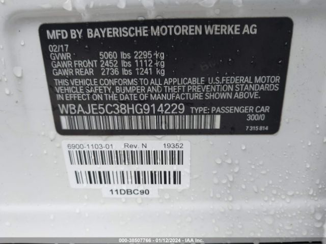 Photo 8 VIN: WBAJE5C38HG914229 - BMW 540I 