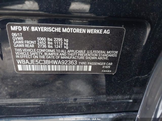 Photo 8 VIN: WBAJE5C38HWA92363 - BMW 540I 