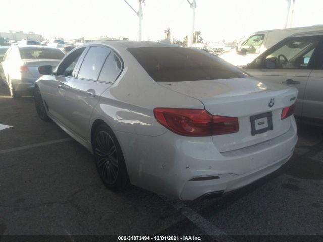 Photo 2 VIN: WBAJE5C39HG477678 - BMW 5 