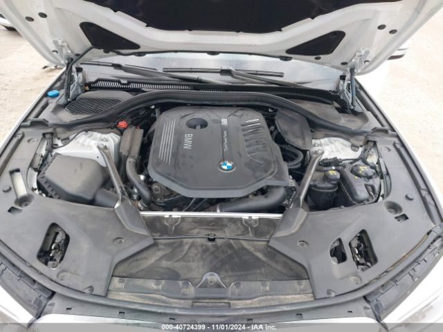 Photo 9 VIN: WBAJE5C39HG915972 - BMW 540I 