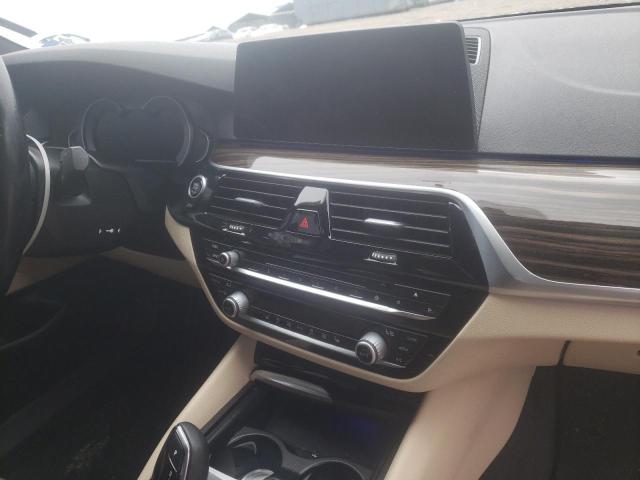 Photo 8 VIN: WBAJE5C3XHG914569 - BMW 540 I 