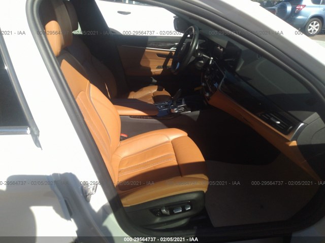 Photo 4 VIN: WBAJE5C3XHG916497 - BMW 5 SERIES 