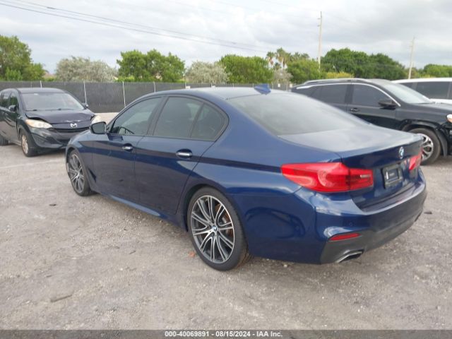 Photo 2 VIN: WBAJE5C50JWA94390 - BMW 540I 