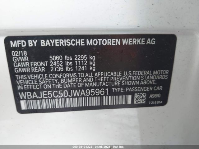 Photo 8 VIN: WBAJE5C50JWA95961 - BMW 540I 