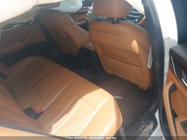 Photo 7 VIN: WBAJE5C51JG918548 - BMW 540I 