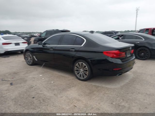 Photo 2 VIN: WBAJE5C51JWA96665 - BMW 540I 