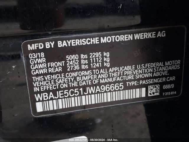 Photo 8 VIN: WBAJE5C51JWA96665 - BMW 540I 