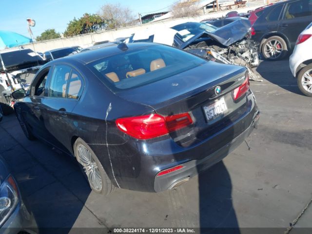 Photo 2 VIN: WBAJE5C51KWE66353 - BMW 540I 