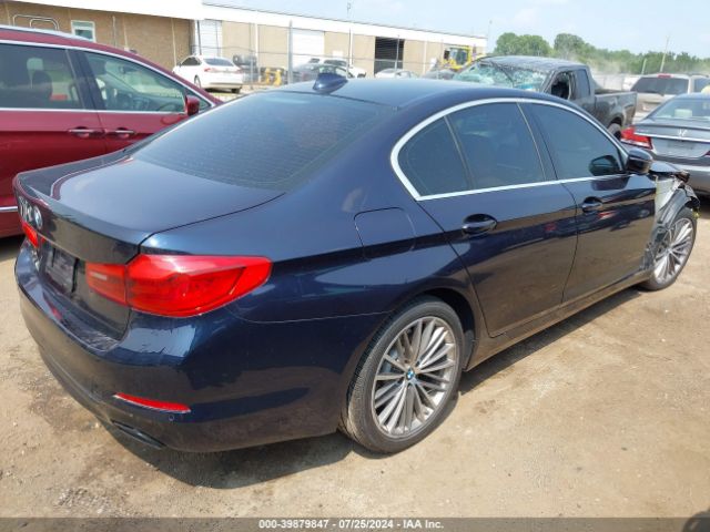 Photo 3 VIN: WBAJE5C51KWW26535 - BMW 540I 