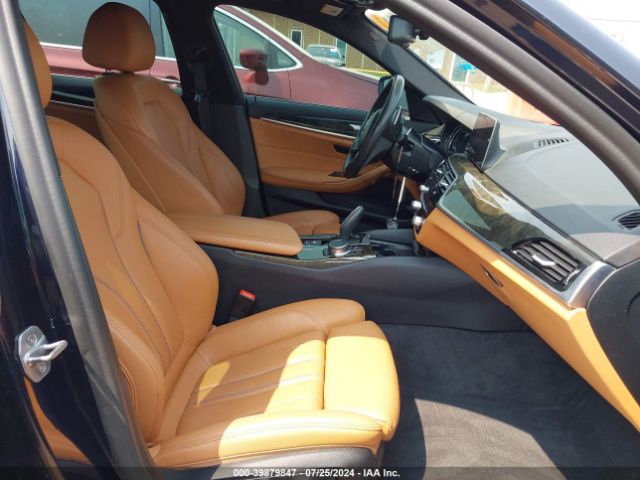 Photo 4 VIN: WBAJE5C51KWW26535 - BMW 540I 