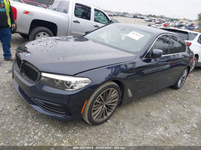 Photo 1 VIN: WBAJE5C51KWW40807 - BMW 5 SERIES 