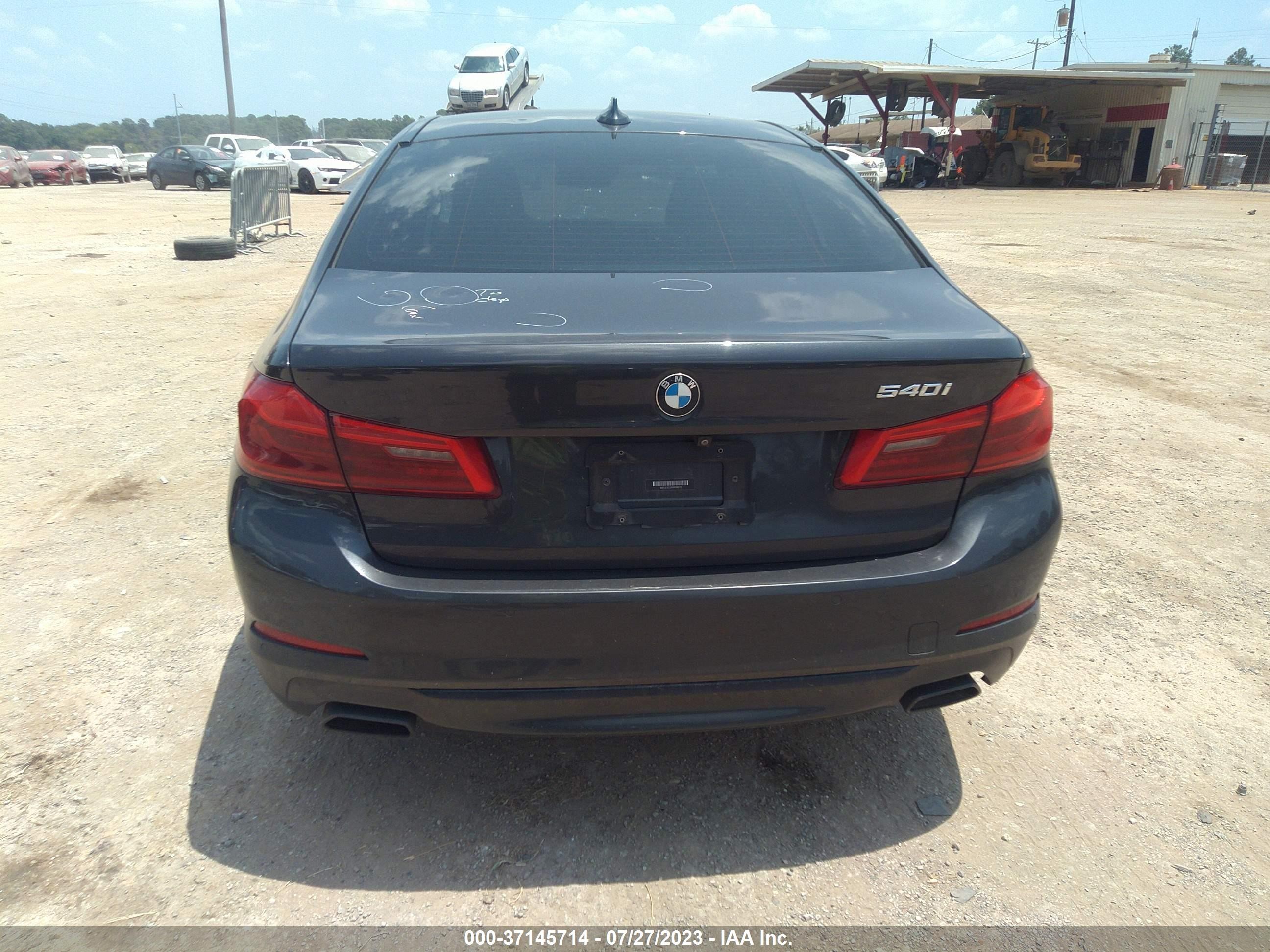 Photo 15 VIN: WBAJE5C52KWE66572 - BMW 5ER 