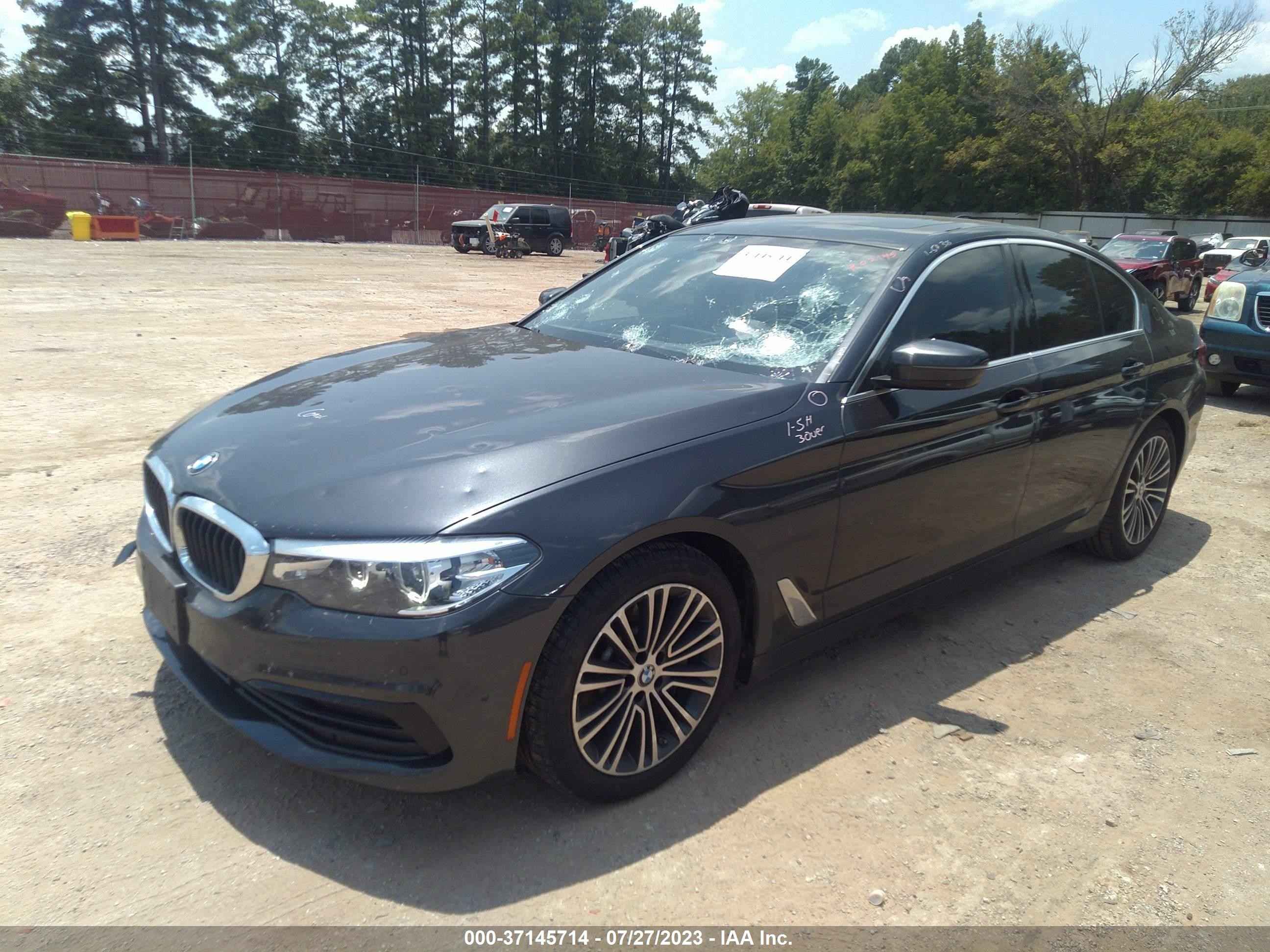 Photo 5 VIN: WBAJE5C52KWE66572 - BMW 5ER 