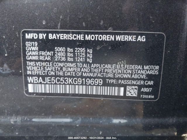 Photo 8 VIN: WBAJE5C53KG919699 - BMW 540I 