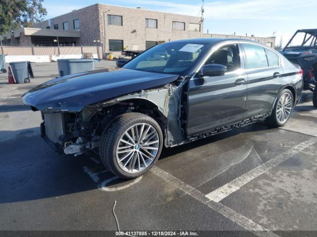 Photo 1 VIN: WBAJE5C53KWE66225 - BMW 540I 