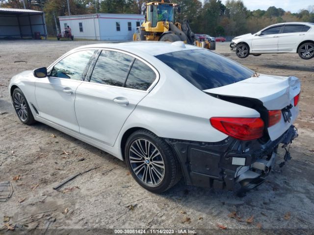 Photo 2 VIN: WBAJE5C53KWW11731 - BMW 540I 