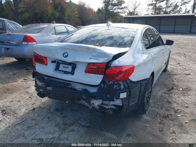 Photo 5 VIN: WBAJE5C53KWW11731 - BMW 540I 