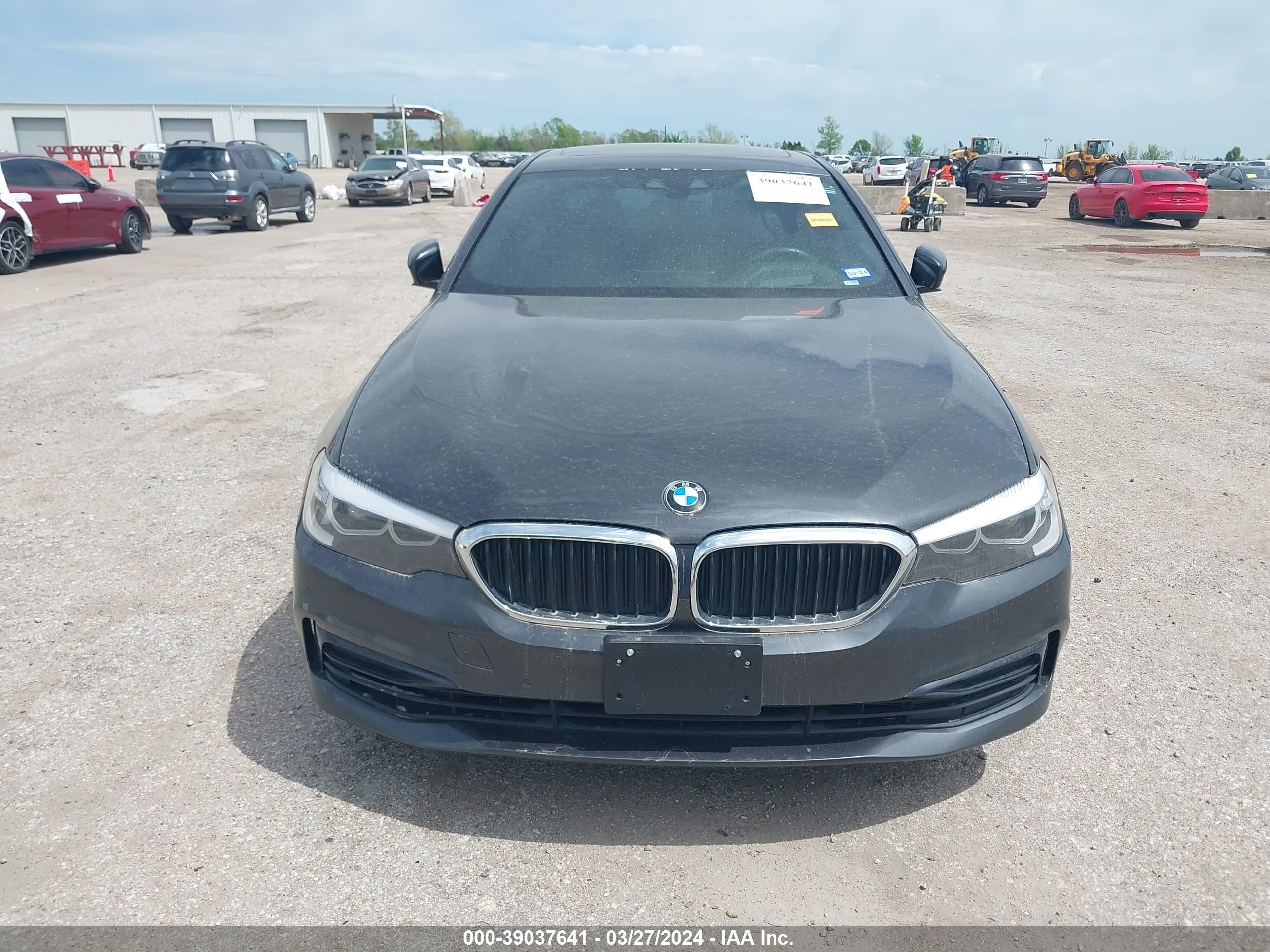 Photo 11 VIN: WBAJE5C53KWW36175 - BMW 5ER 